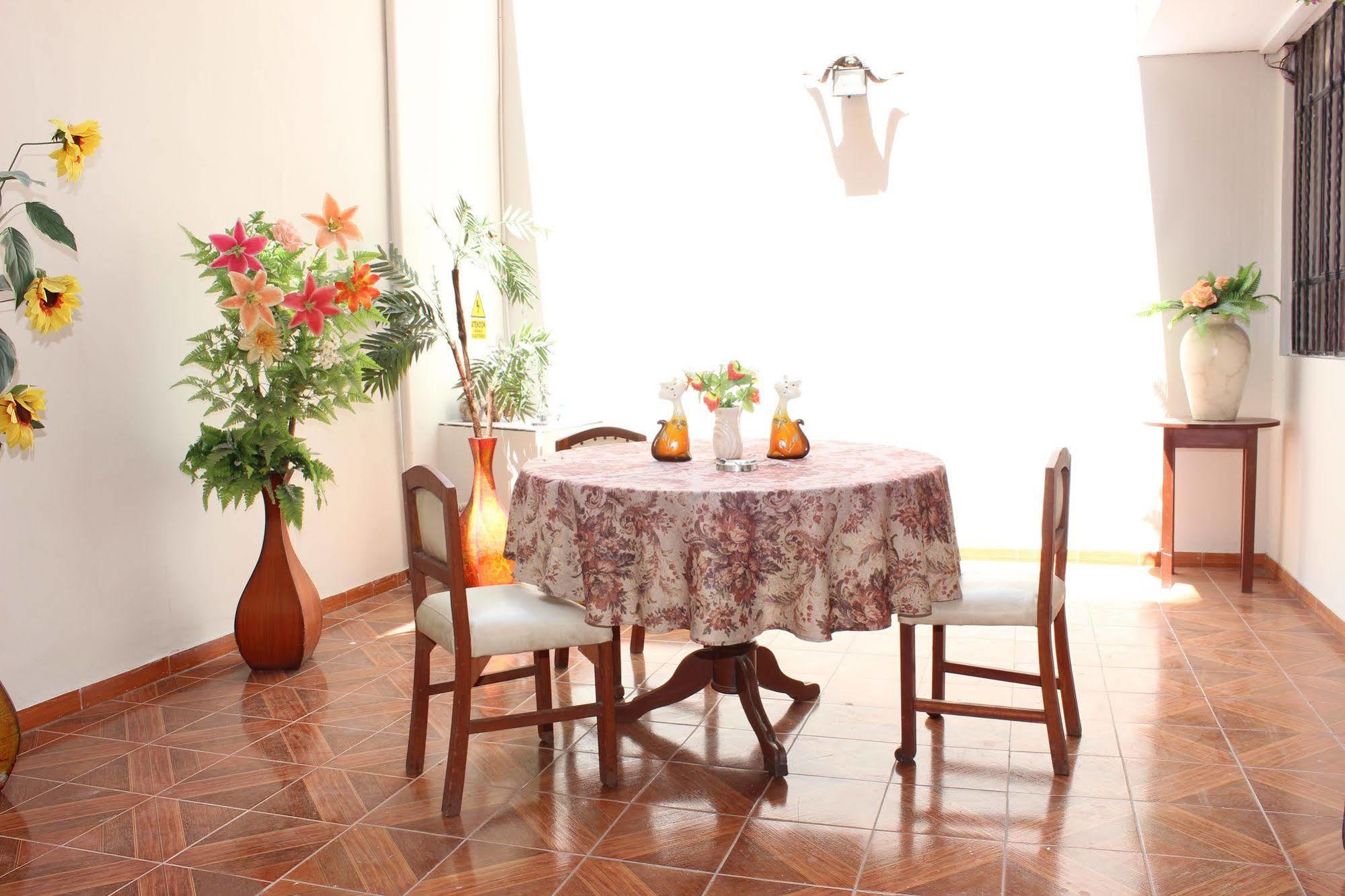 Hostal Las Fresas Lima Airport Кальяо Экстерьер фото