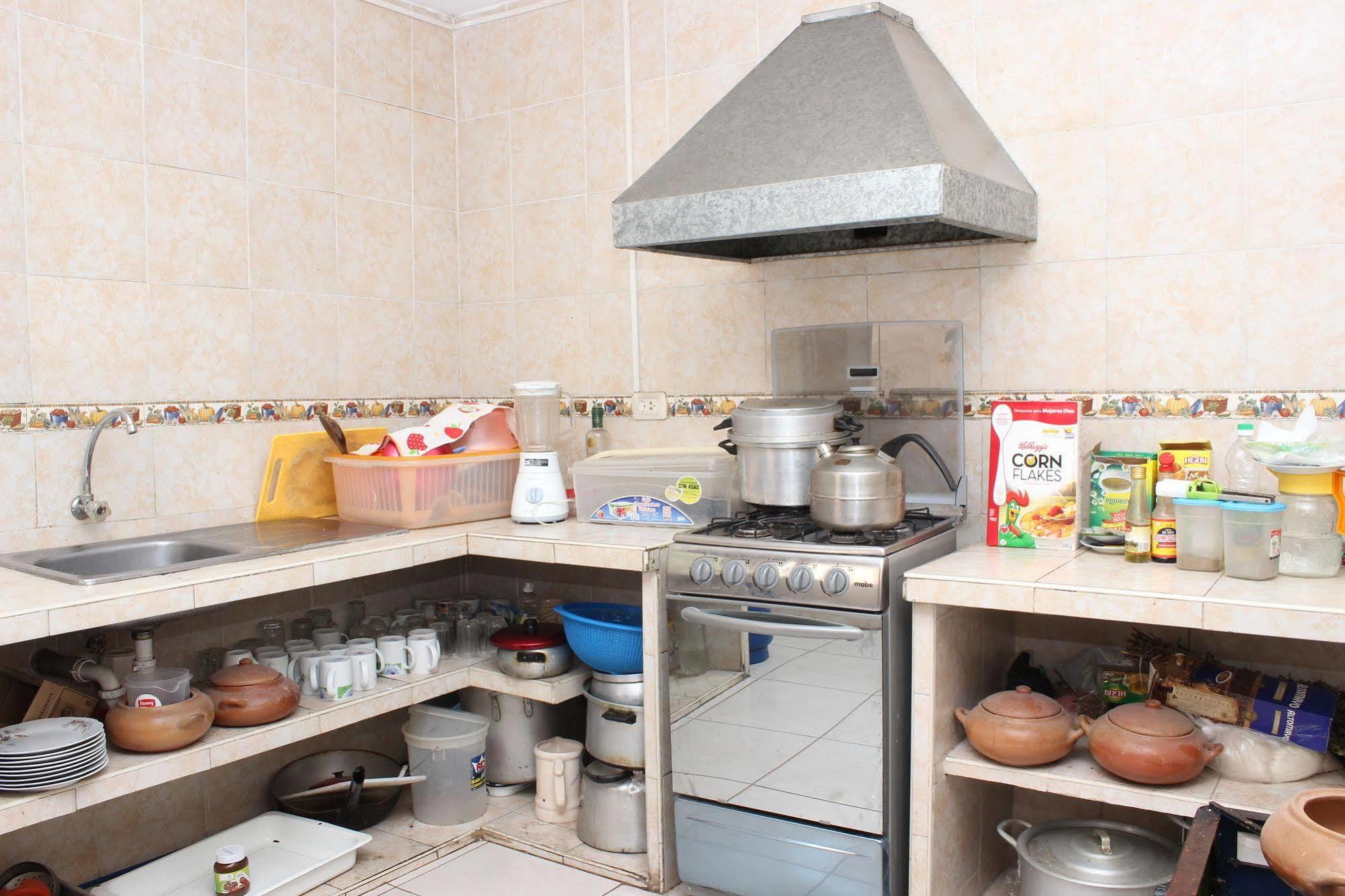 Hostal Las Fresas Lima Airport Кальяо Экстерьер фото